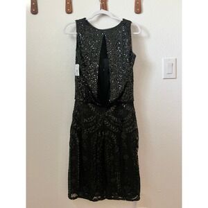 R & M Richards Dress 6‎ Floral Embellished Sequin Glittery Elegant Evening Black